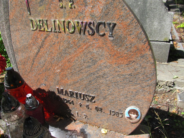 Mariusz Delinowski 1964 Prudnik - Grobonet - Wyszukiwarka osób pochowanych