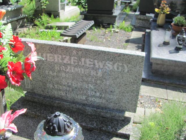 Kazimierz Mierzejewski  Prudnik - Grobonet - Wyszukiwarka osób pochowanych