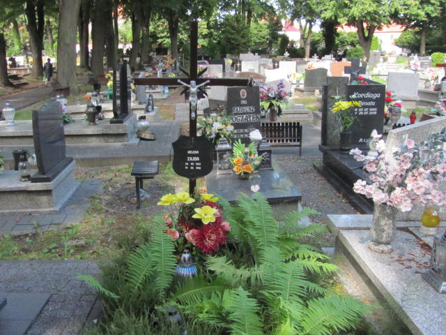Grób Helena Zajda