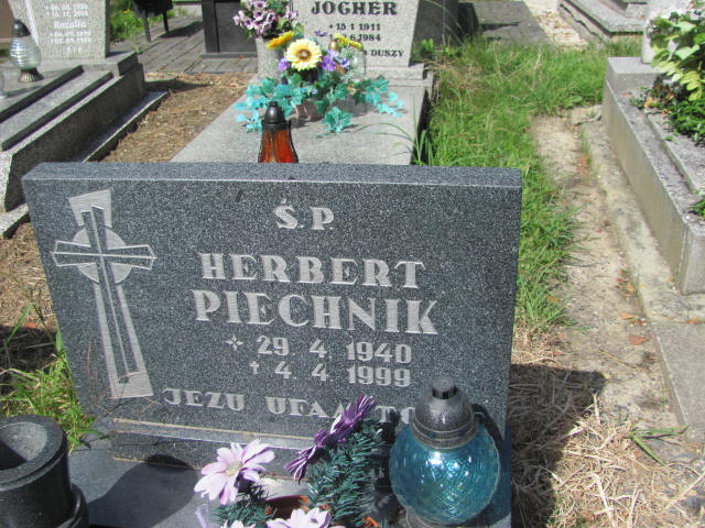 Herbert Piechnik 1940 Prudnik - Grobonet - Wyszukiwarka osób pochowanych