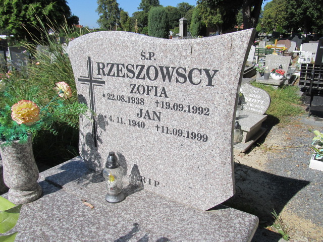 Jan Rzeszowski 1940 Prudnik - Grobonet - Wyszukiwarka osób pochowanych