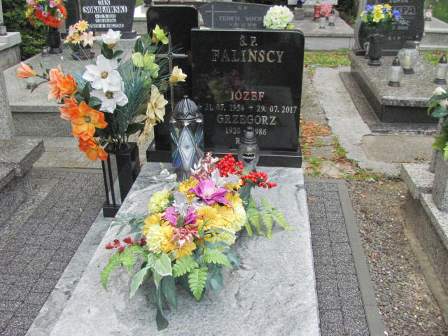 Grób Grzegorz Faliński