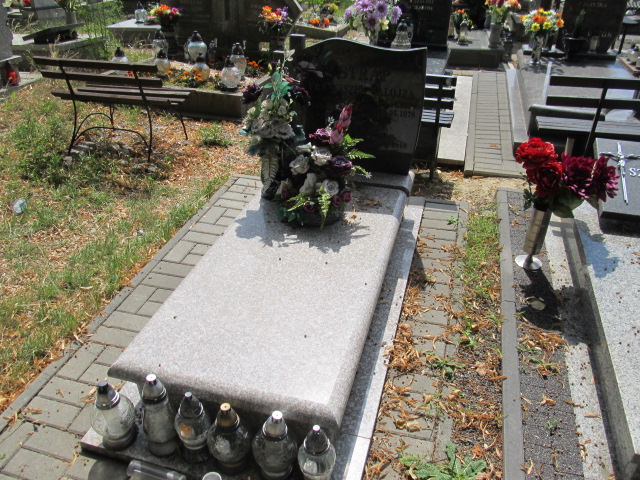 Grób Stanisław Strap