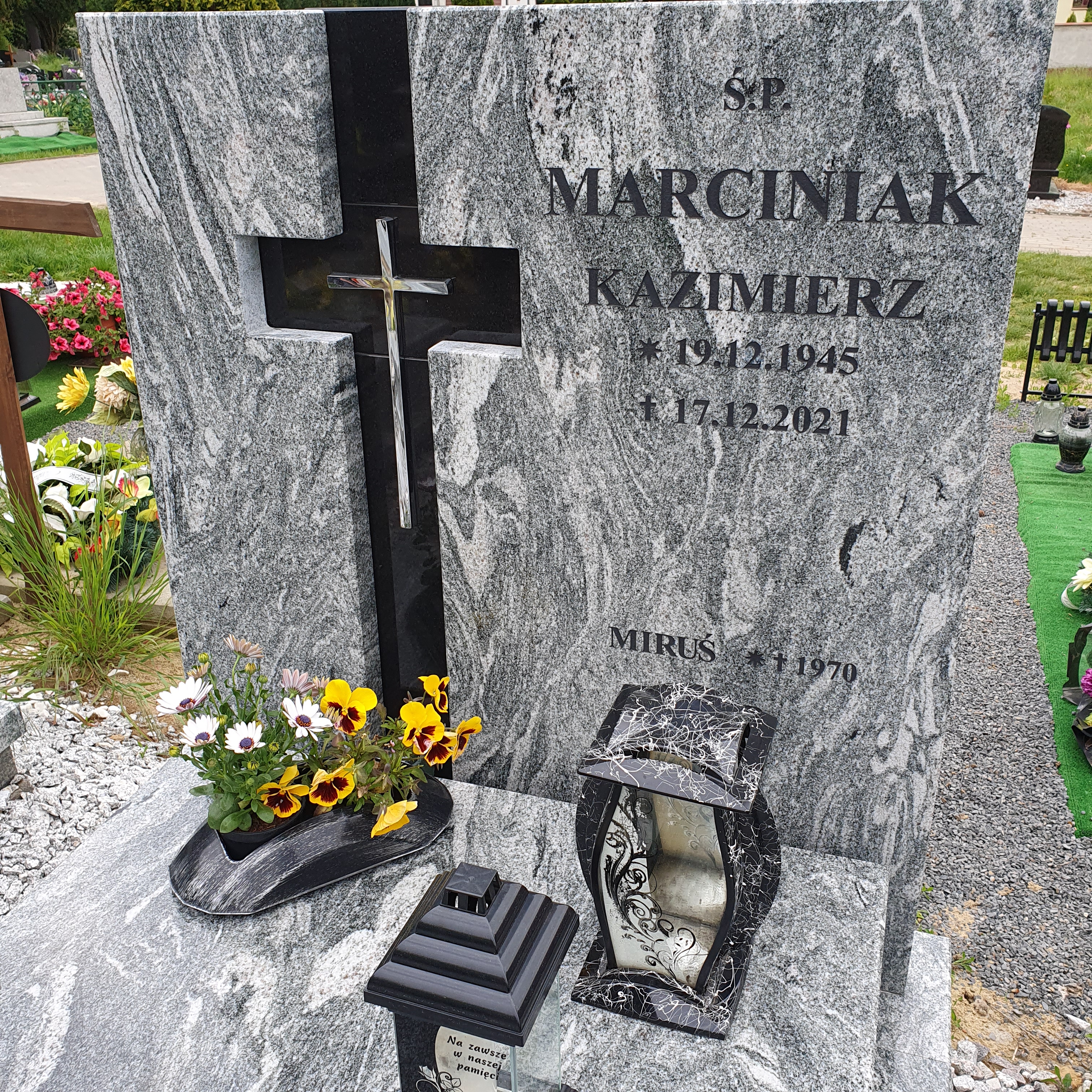 Kazimierz Marciniak 1945 Prudnik - Grobonet - Wyszukiwarka osób pochowanych