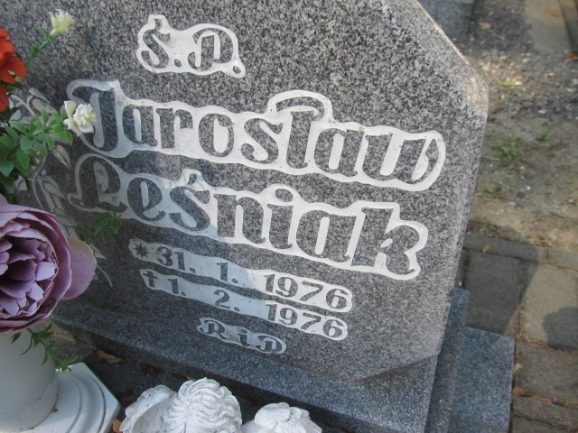 Jarosław Leśniak 1976 Prudnik - Grobonet - Wyszukiwarka osób pochowanych