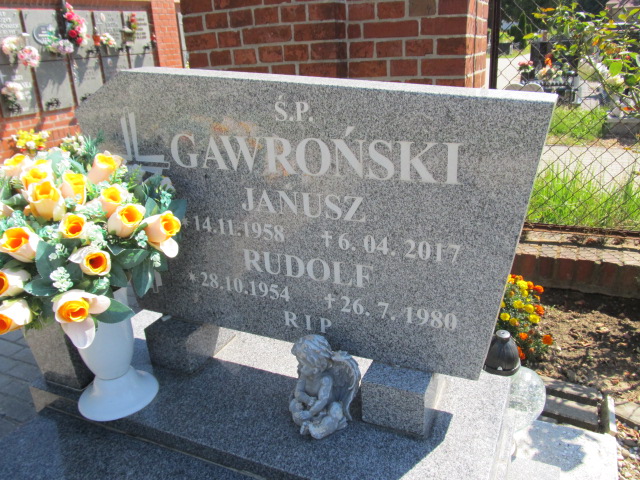 Janusz Gawroński 1958 Prudnik - Grobonet - Wyszukiwarka osób pochowanych