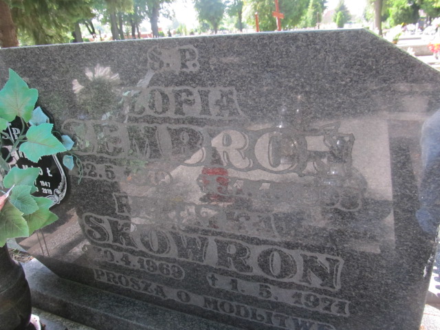 Zofia Zembroń 1919 Prudnik - Grobonet - Wyszukiwarka osób pochowanych